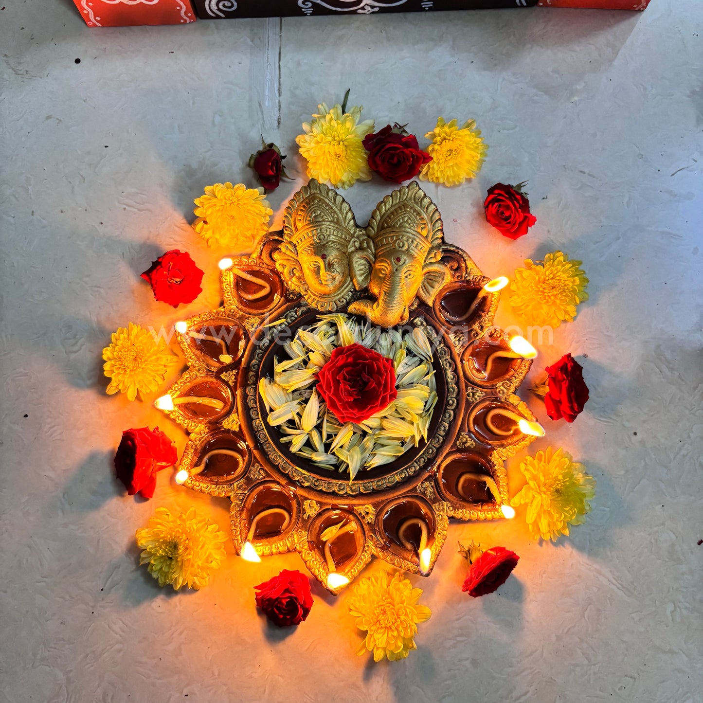 Lakshmi Ganesha Urili Vilakku - LGU3