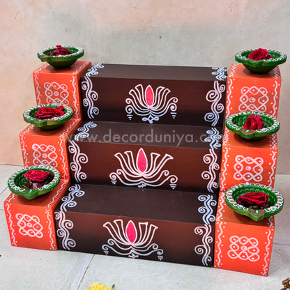 3 Step - Golu Padi - Vigraham Stand with 3 Step Diya Padi- VS23