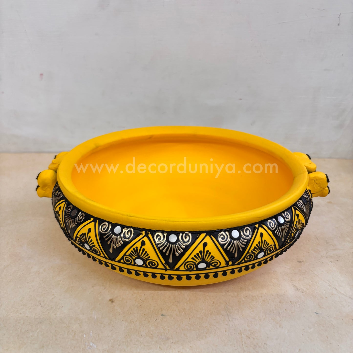 Hand Crafted Urili - VP111