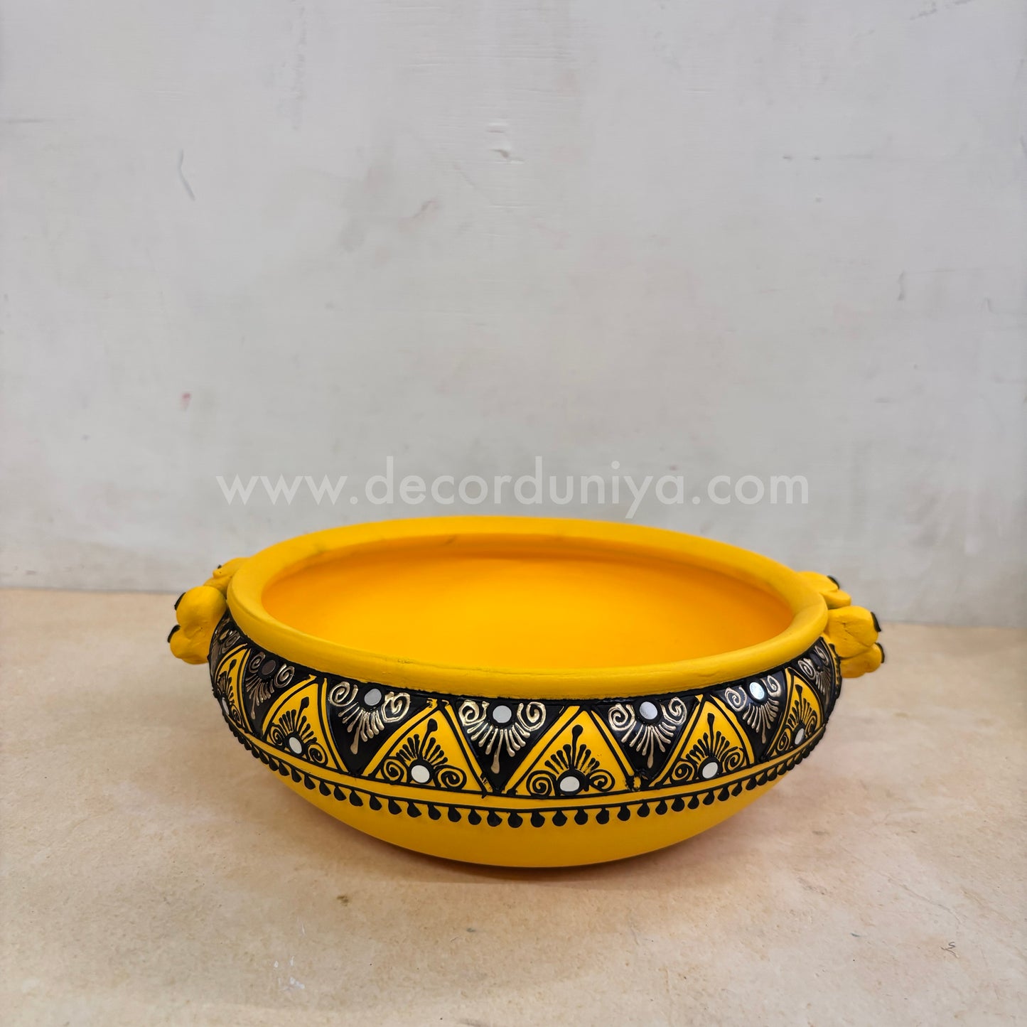 Hand Crafted Urili - VP111