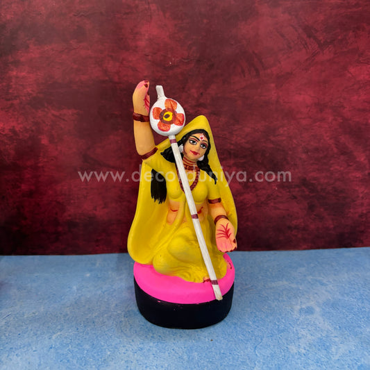 Meera - TK750