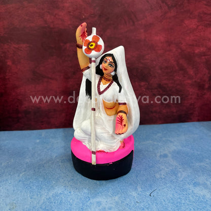 Meera - TK750