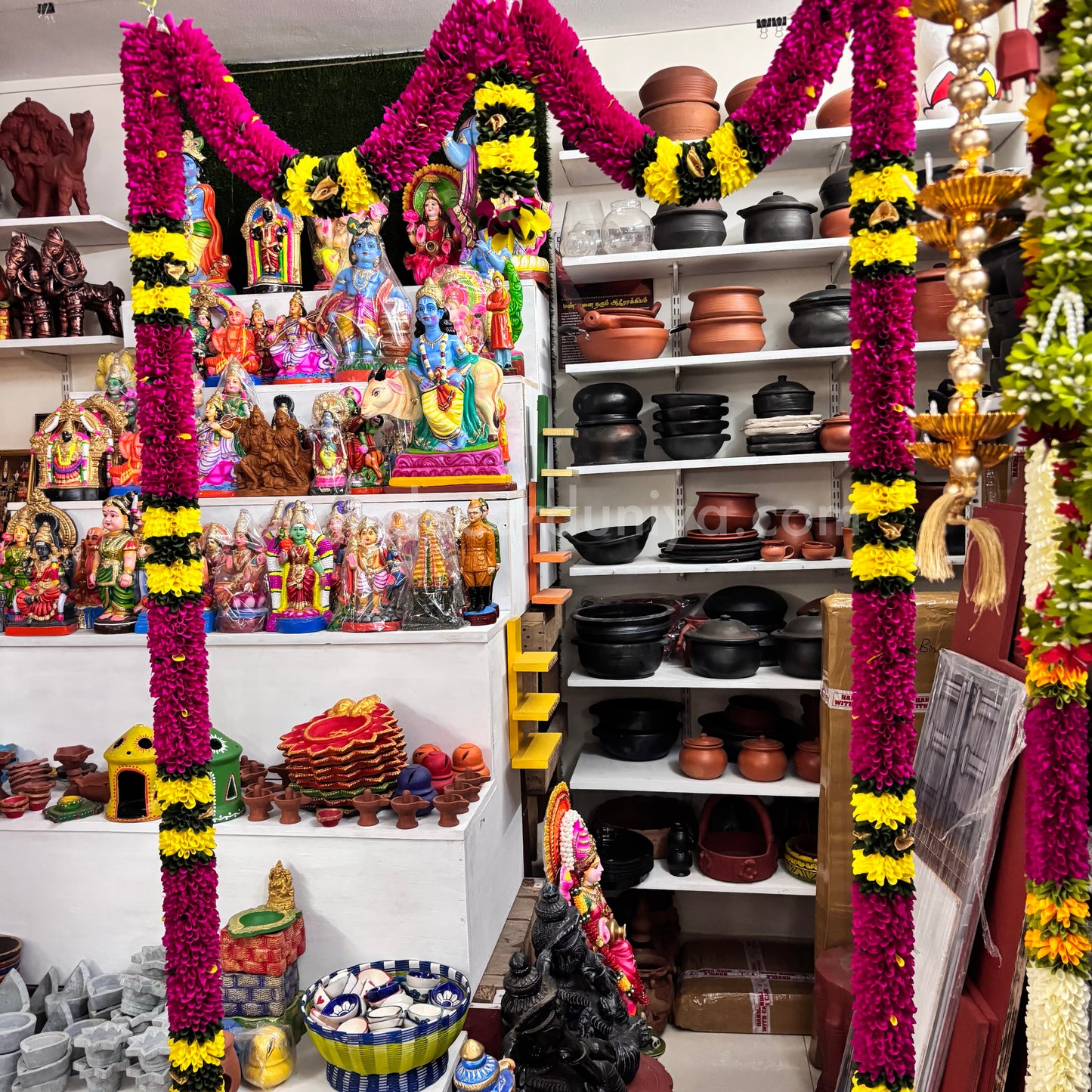 Fabric Door Thoranam with Centre Hanging Set - FT105