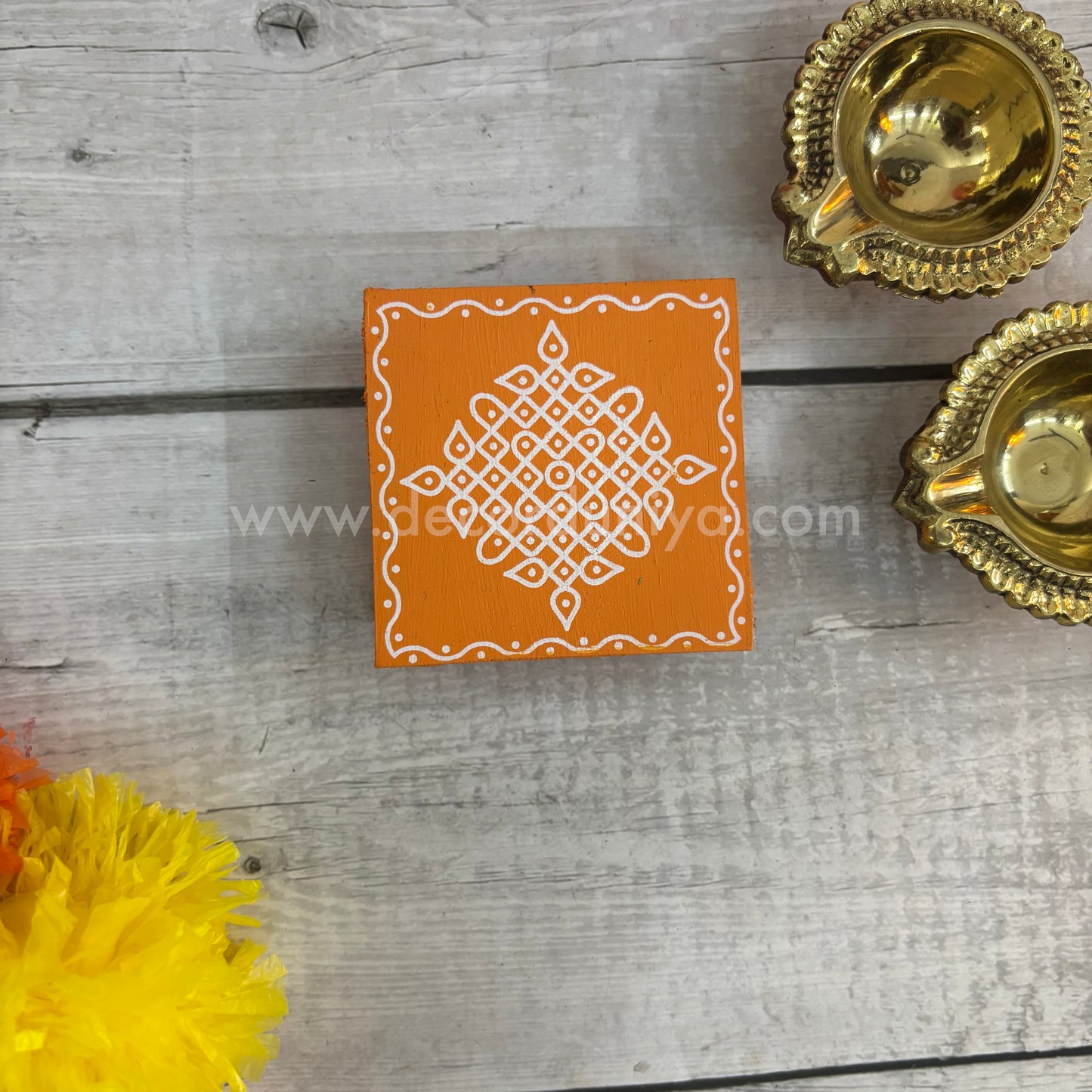 Wooden Kolam Manai - KM3O-c