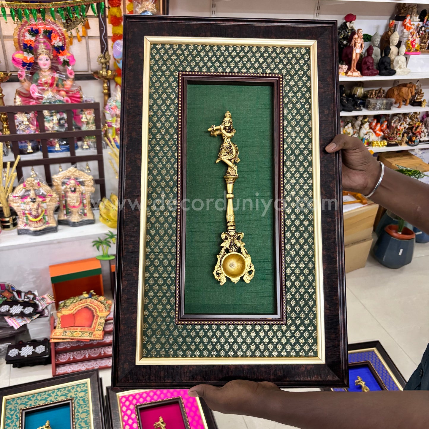Brass Wall Hanging Frame - BH112