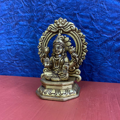 Lakshmi - RB23-c