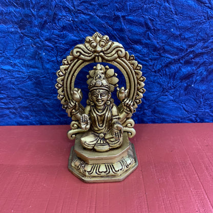 Lakshmi - RB23-c