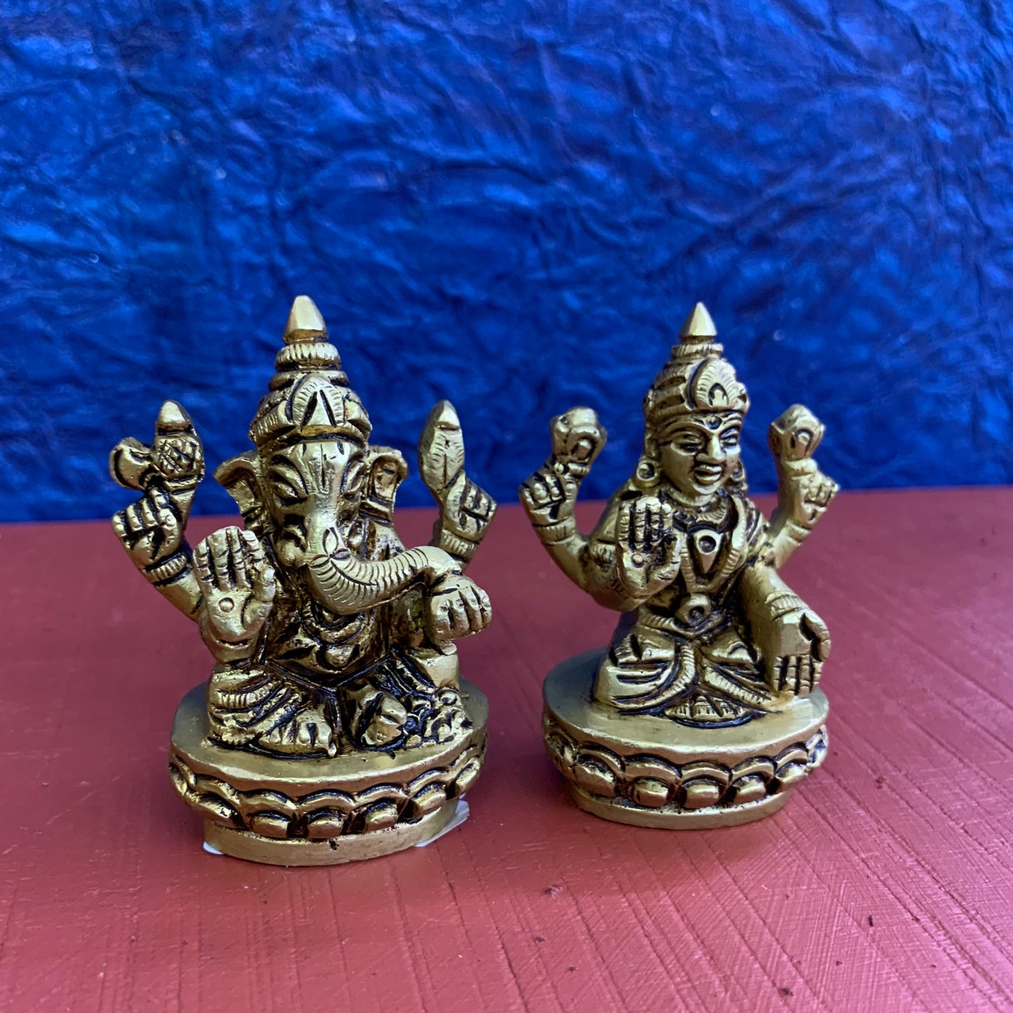 Lakshmi and Ganesha  - SB7-c