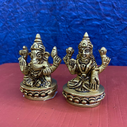Lakshmi and Ganesha  - SB7-c