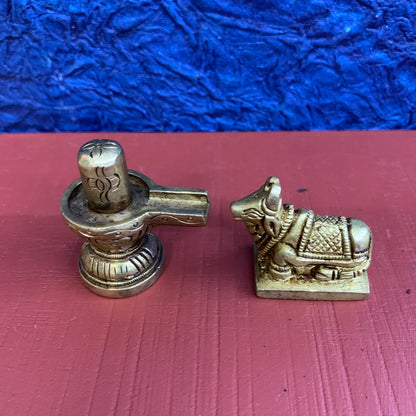 Siva Lingam and Nandi - RJLN2-c