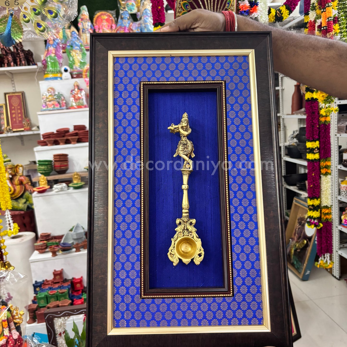 Brass Wall Hanging Frame - BH112