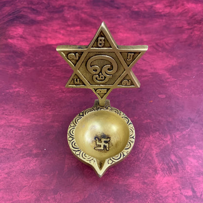 OM Saravana Bhava Vilakku - RB6-c