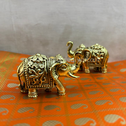 Elephant Pair - RB61