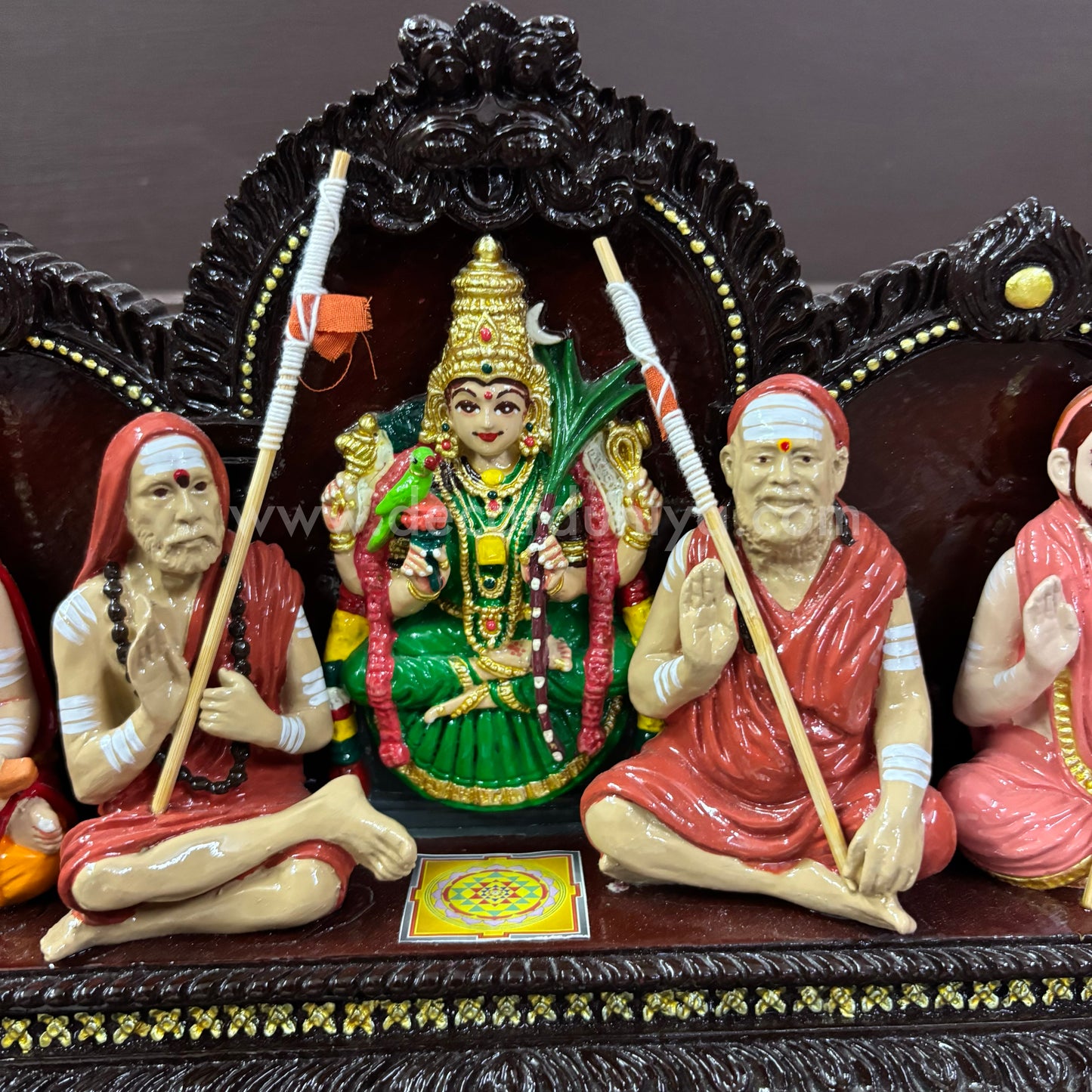 Guru Parambarai | Fibre Golu Bommai | Decor Duniya Golu Dolls | Navaratri Golu Bommai - DN8