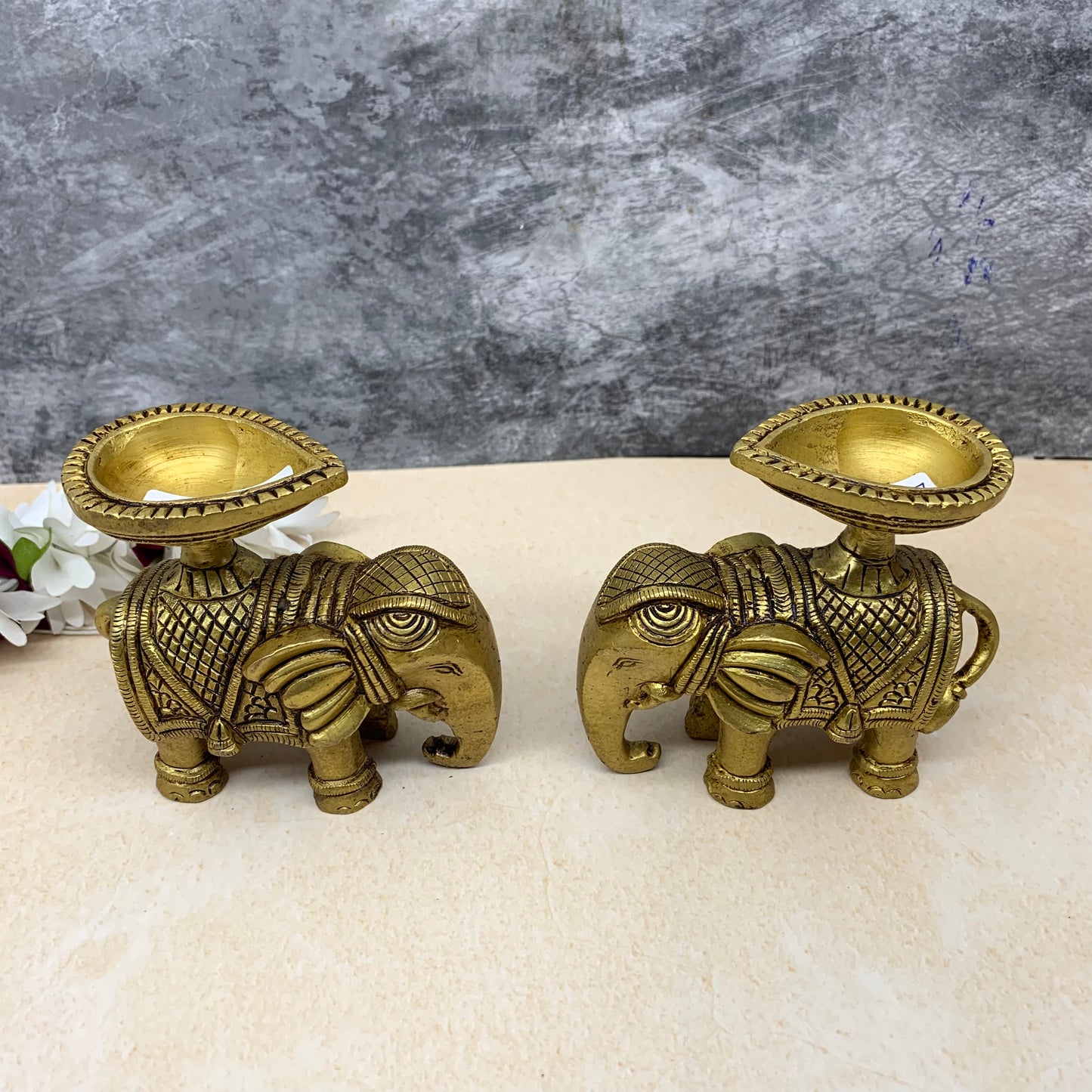 Elephant Pair - EV01-PR