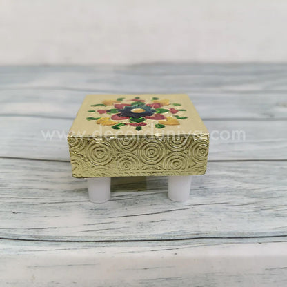 Wooden Meenakari Manai - KMM2