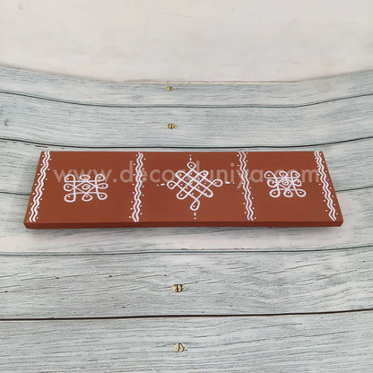 Wooden Kolam Manai - KMR3