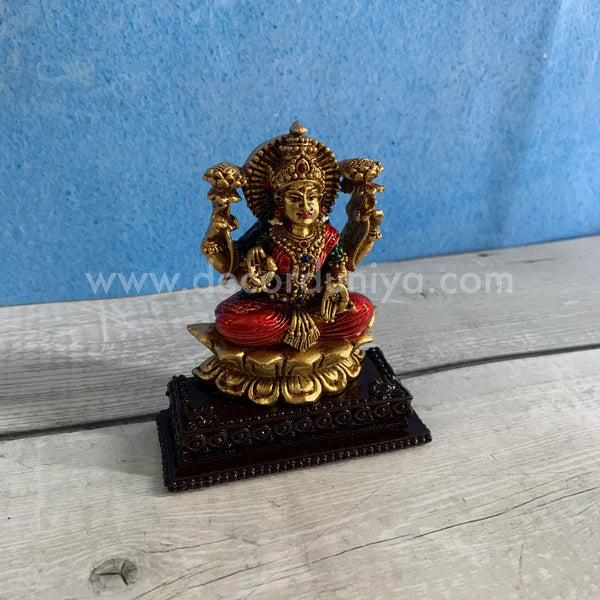 Lakshmi - KS8