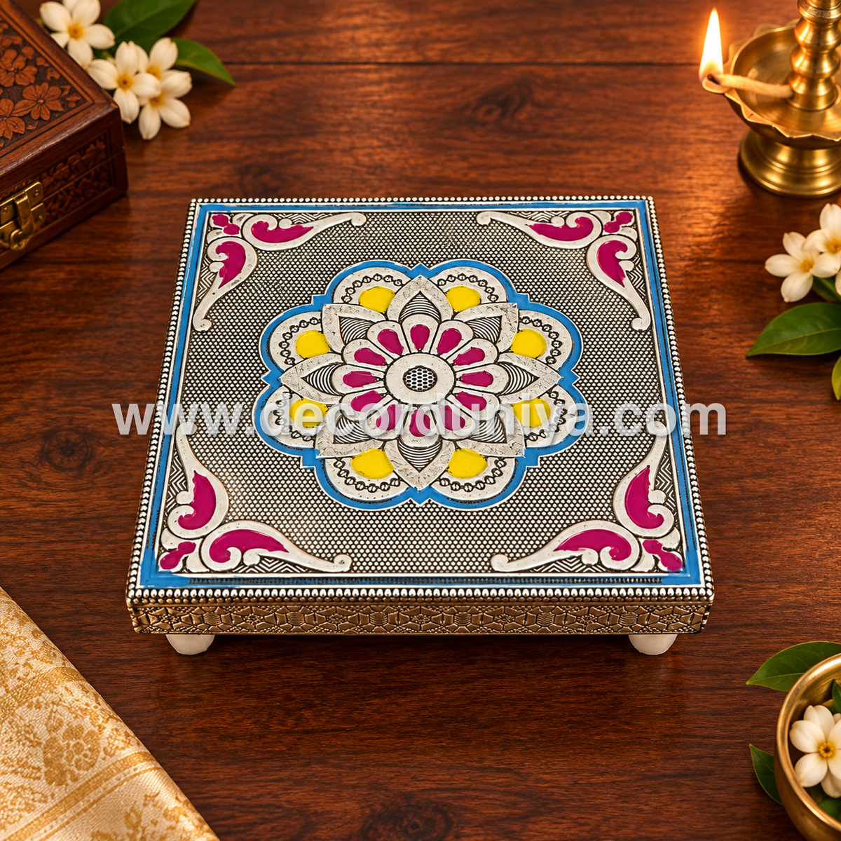 Wooden Meenakari Manai | LGM4