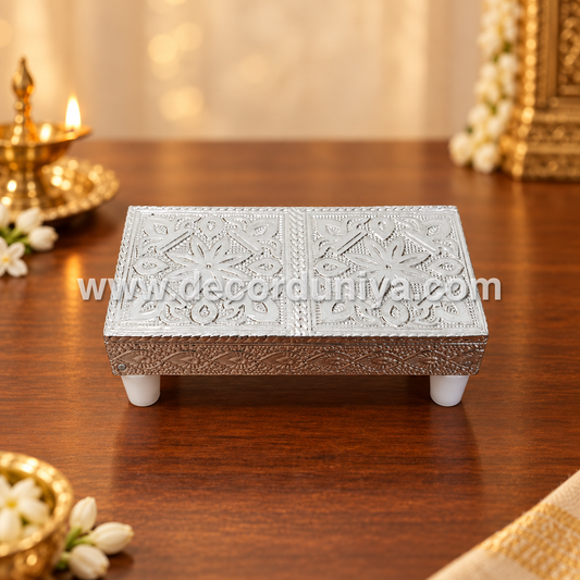 Wooden Meenakari Manai | Silver - MN124