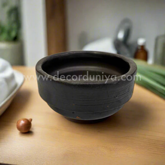 Black Pot with Lid - OCB271-c