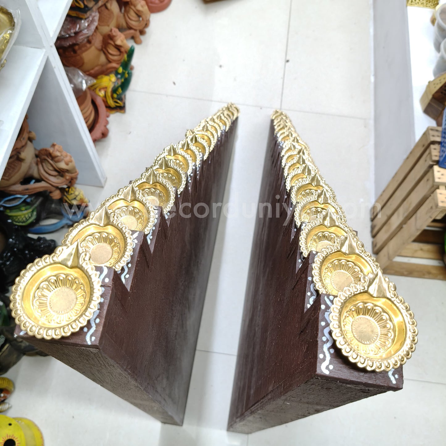 18 Steps Diya Stand Pair - Vilakku Padi - DS09