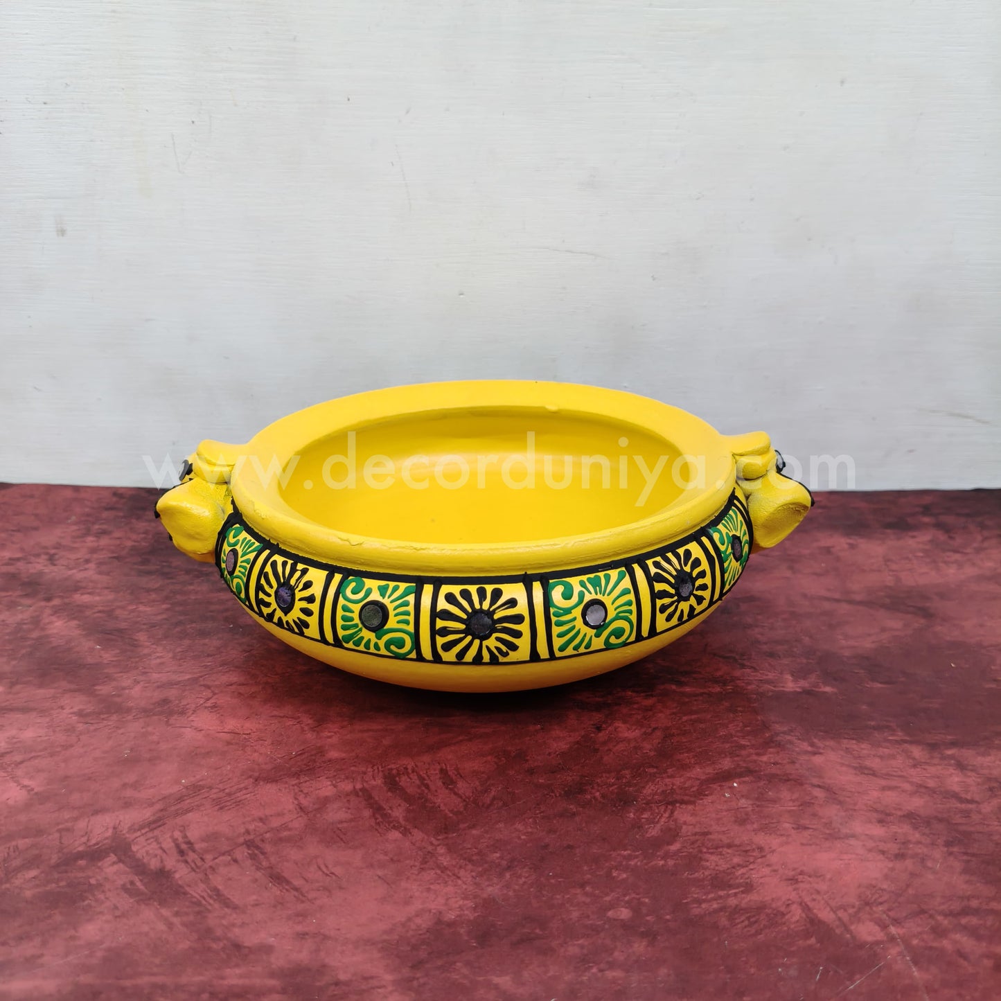 Hand Crafted and Hand Painted Color Urili - U1
