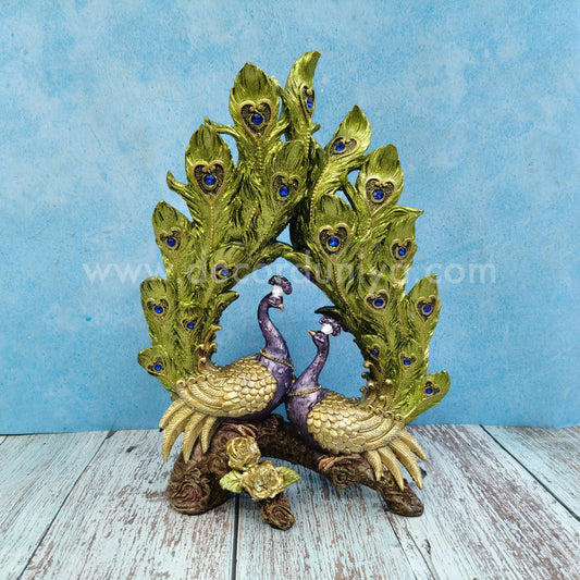 Peacock - GN1