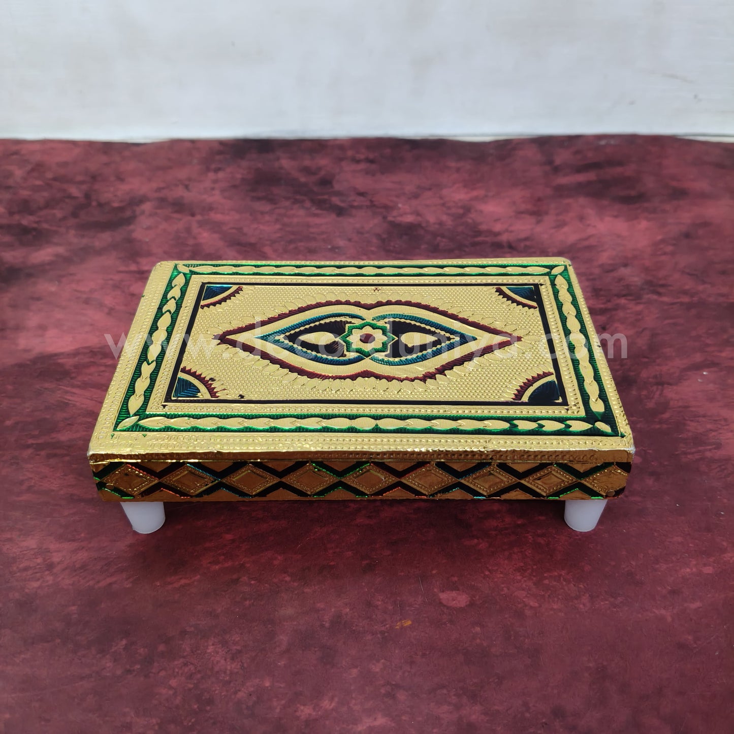 Wooden Meenakari Manai | Metalic Gold - MN112