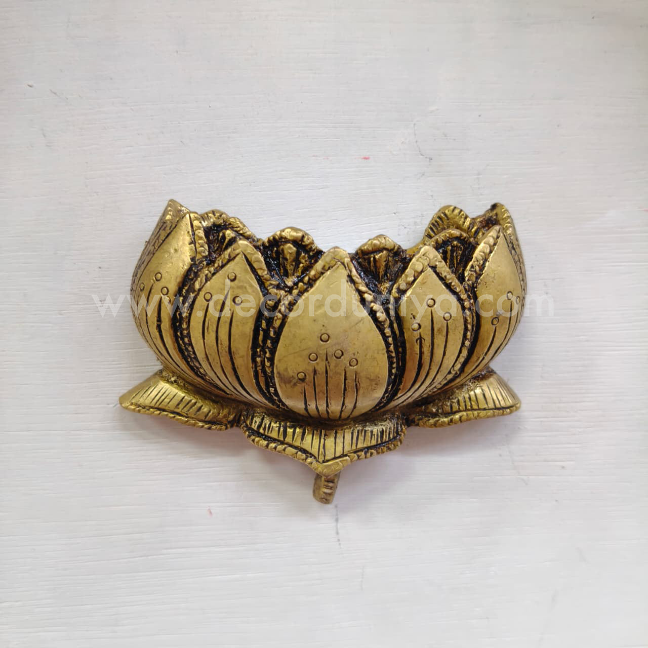 Brass Lotus Wall Hanging | RJ1022