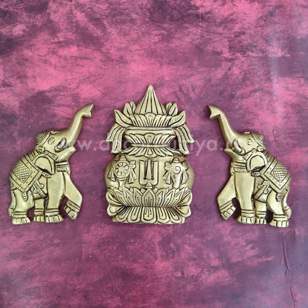 Mangala Kalasam with Elephants Wall Hanging Set | RJ1013