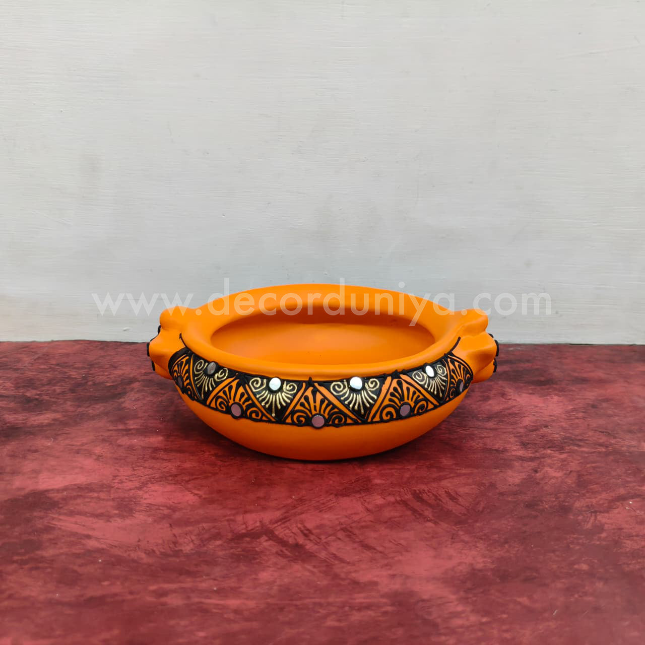 Hand Crafted Urili - VFS1092