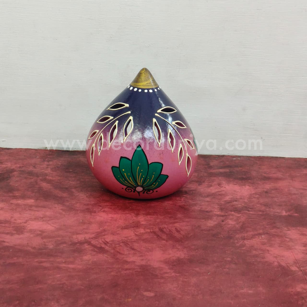 Hand Crafted Coconut Agal Vilakku - VSF1013