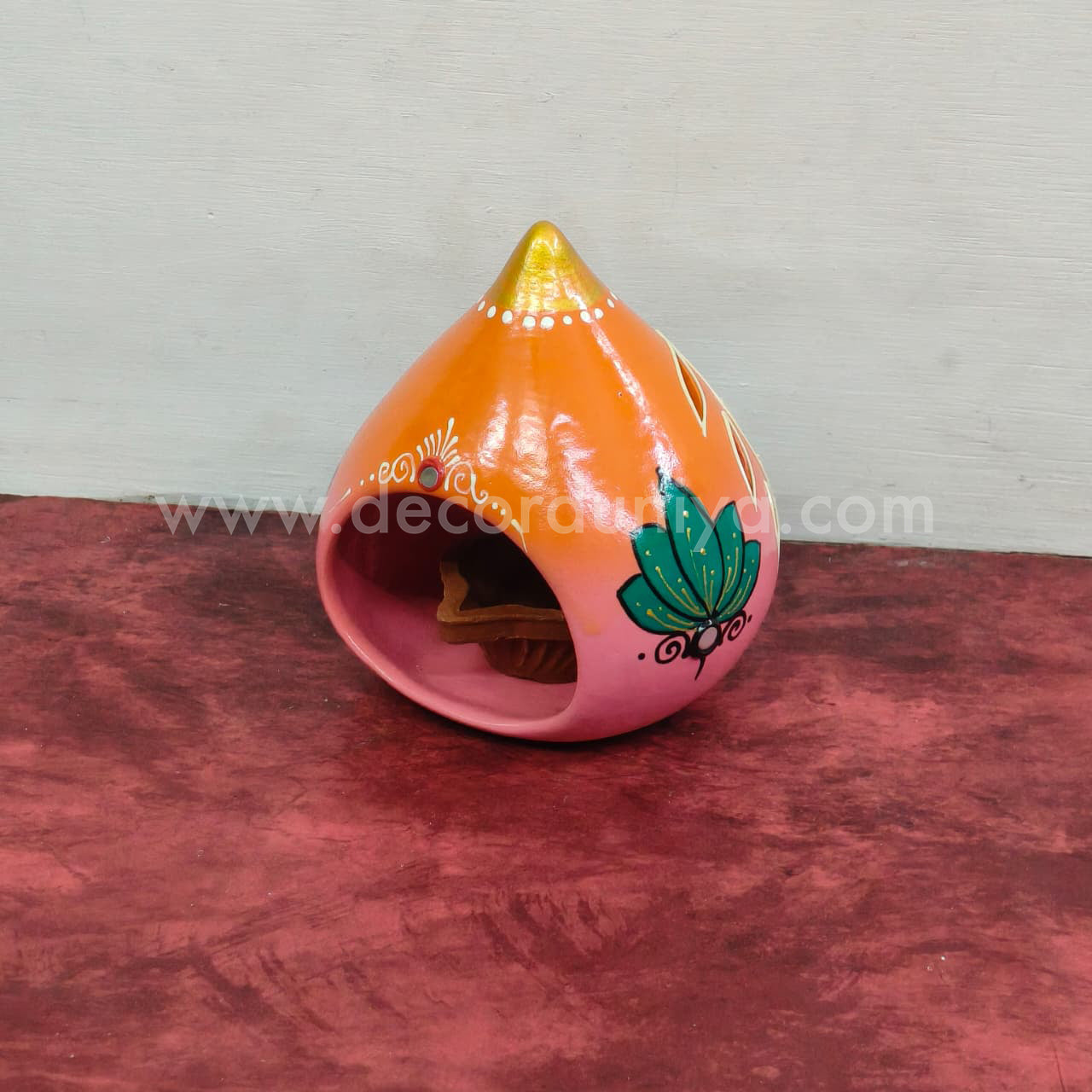 Hand Crafted Coconut Agal Vilakku - VSF1012