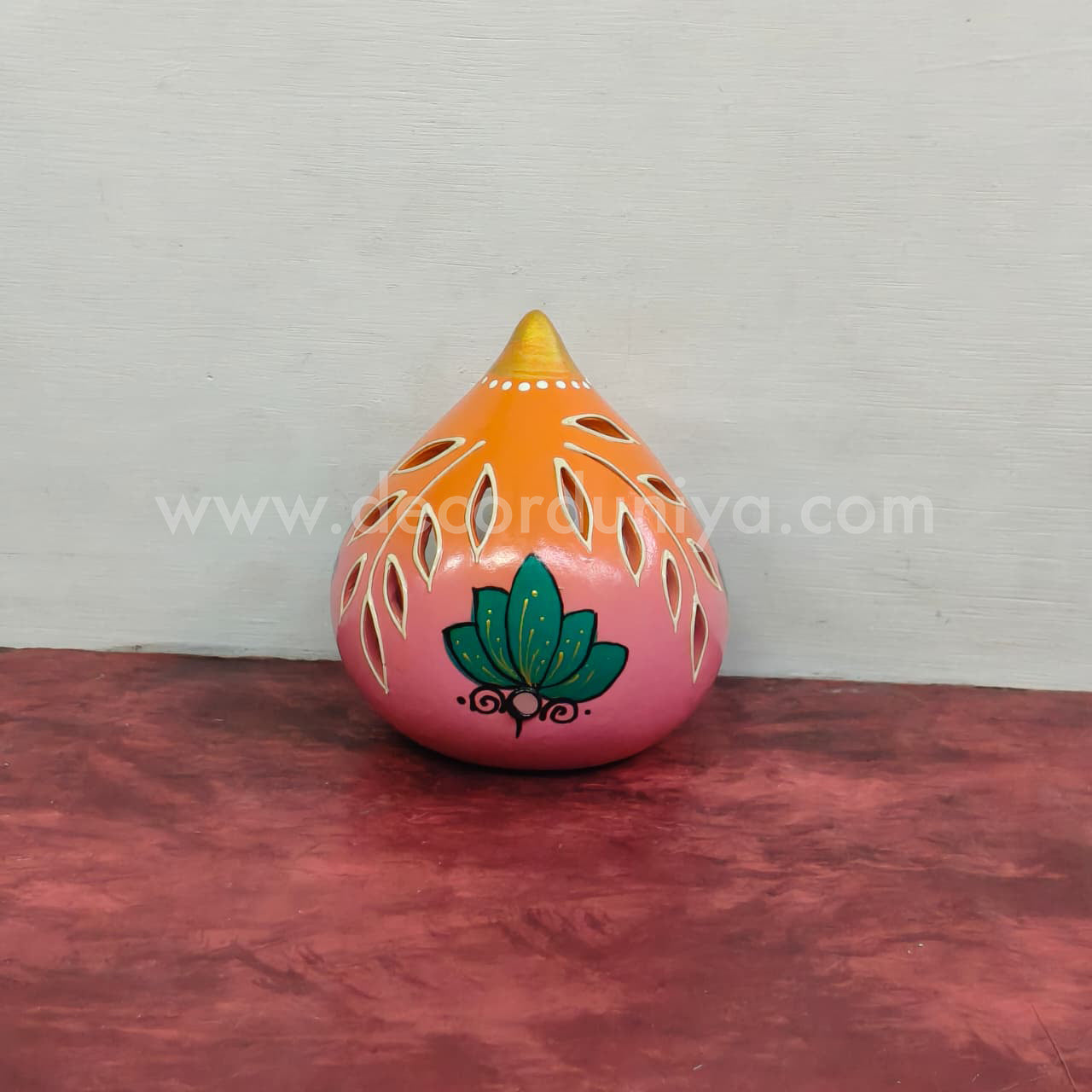 Hand Crafted Coconut Agal Vilakku - VSF1012