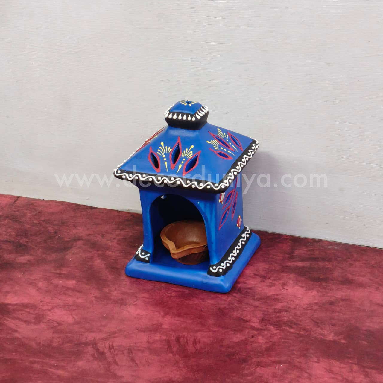 Hand Crafted Hut Agal Vilakku - VSF106