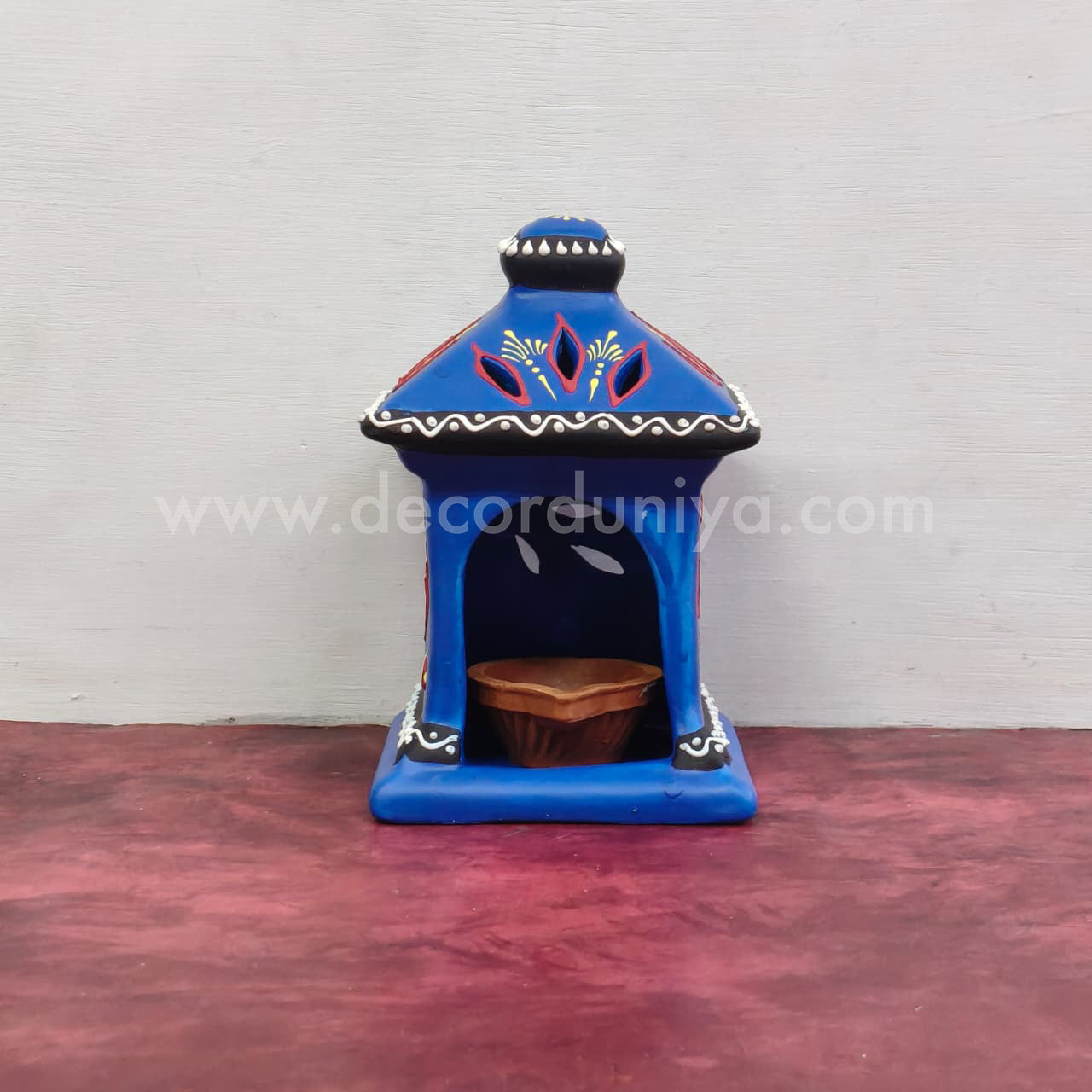 Hand Crafted Hut Agal Vilakku - VSF106