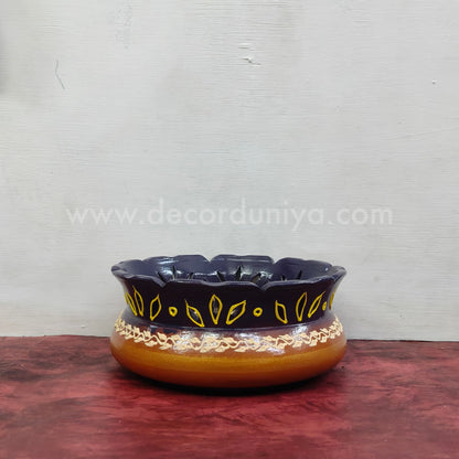 Hand Crafted Urili with Vilakku - VFS1071