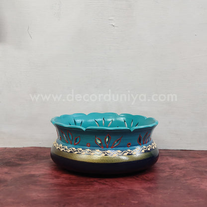 Hand Crafted Urili with Vilakku - VFS1076