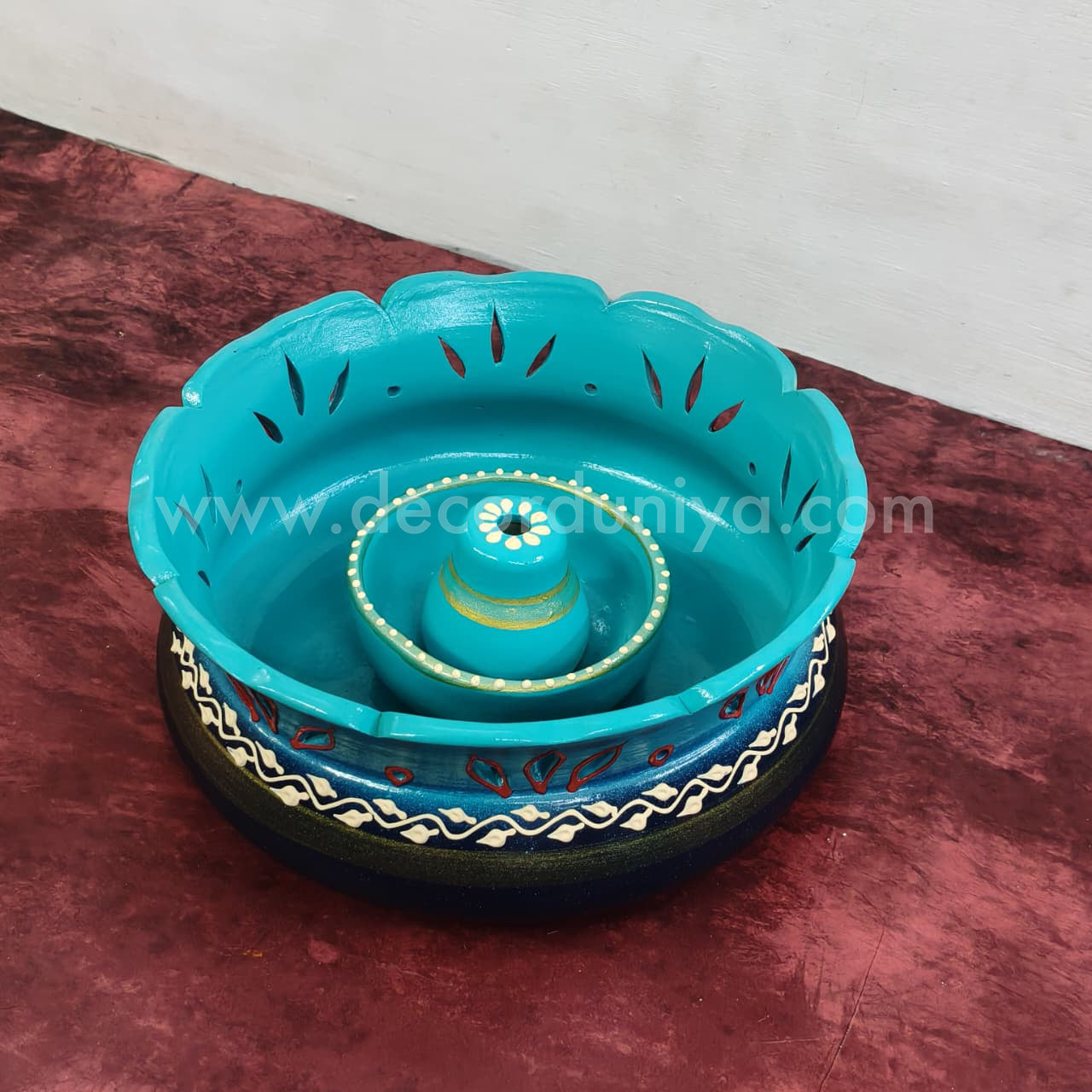 Hand Crafted Urili with Vilakku - VFS1076