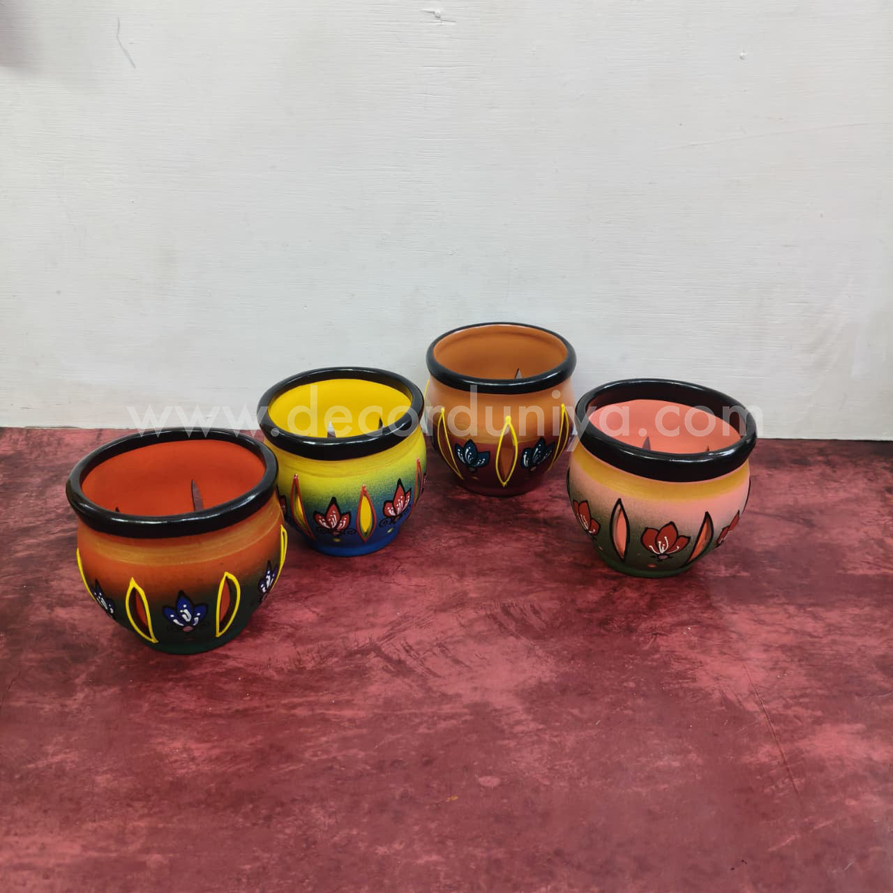 Hand Crafted T Light Holder | 1 Pc | Vilakku Holder | Candle Holder - VSF108