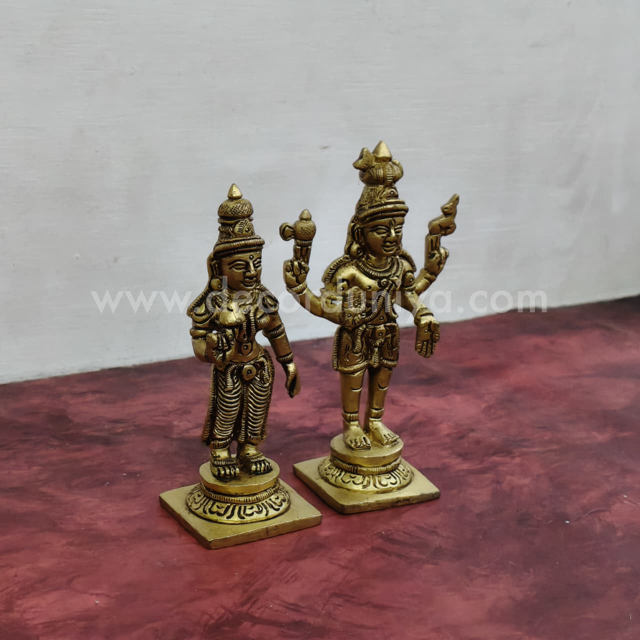 Sivan Parvathy - RB913