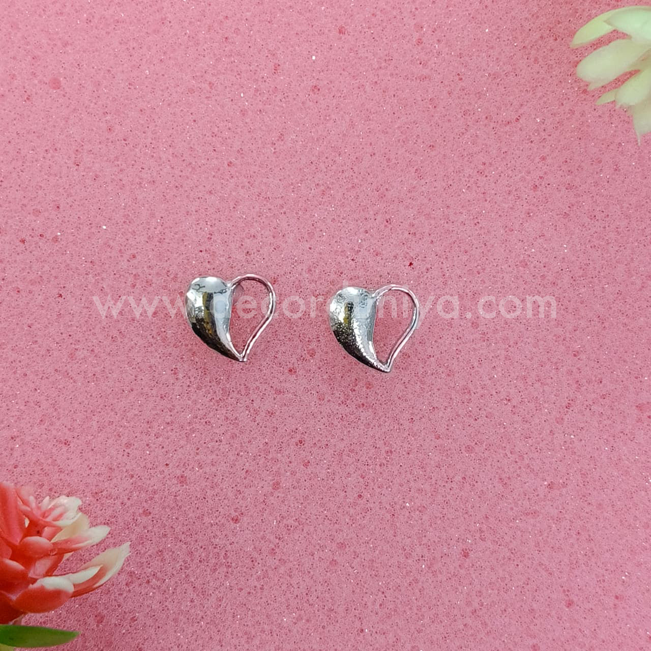 White Metal Stud, Earrings - MN13