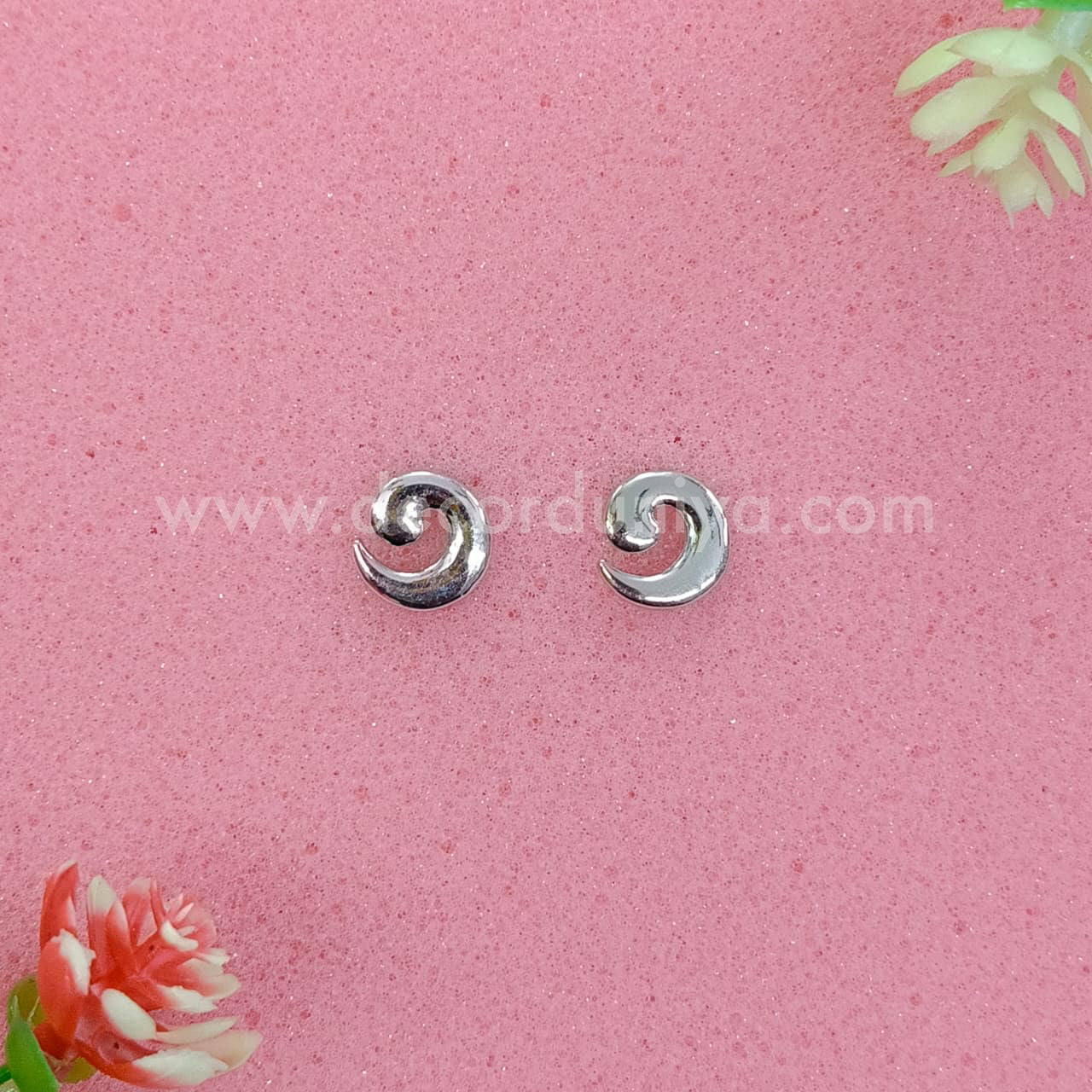 White Metal Stud, Earrings - MN7