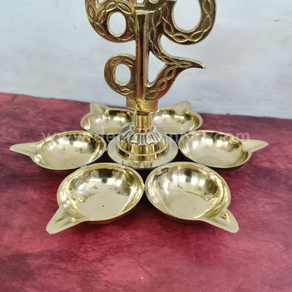 Arumugam Vel Vilakku - RB110