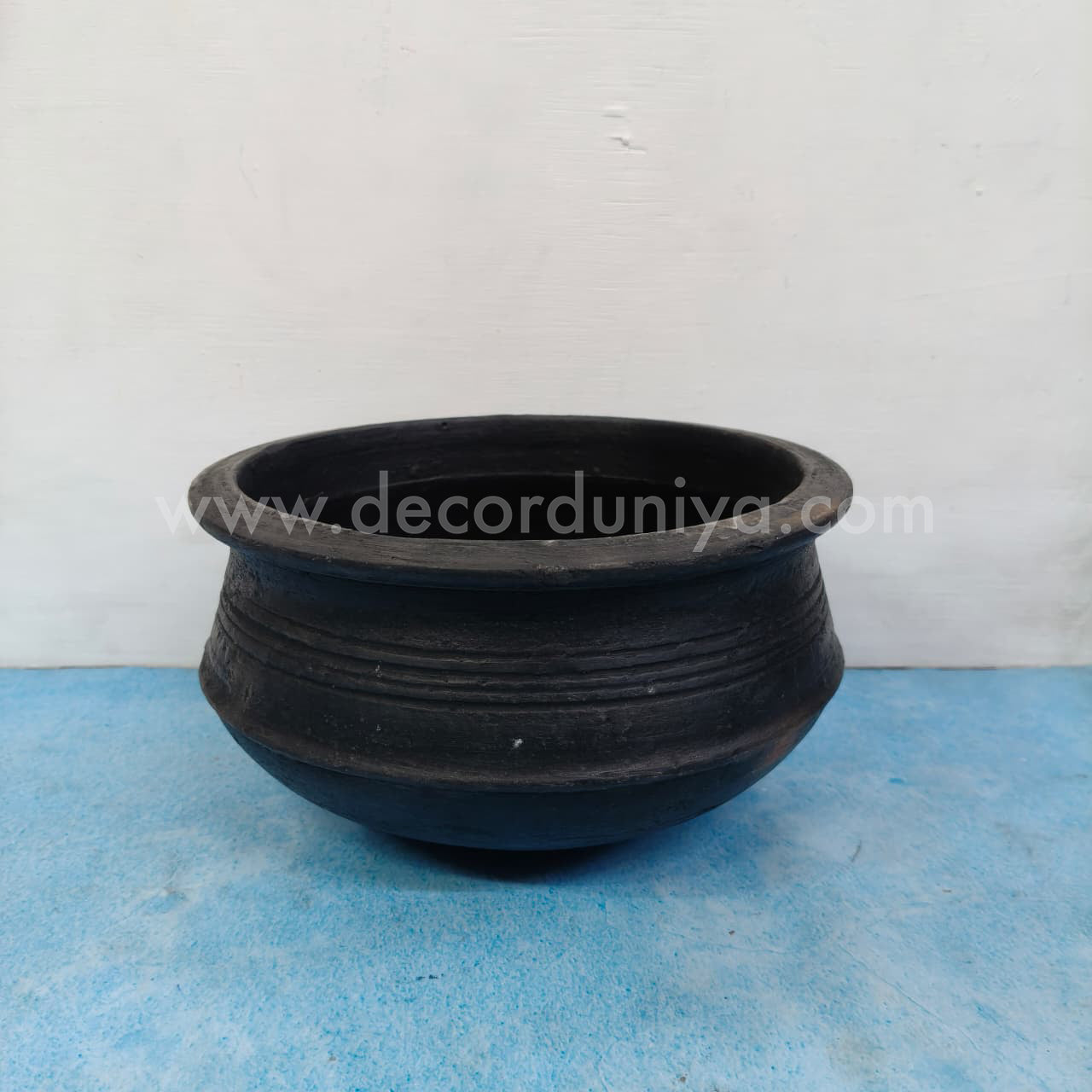 Black Clay Pot - OR33