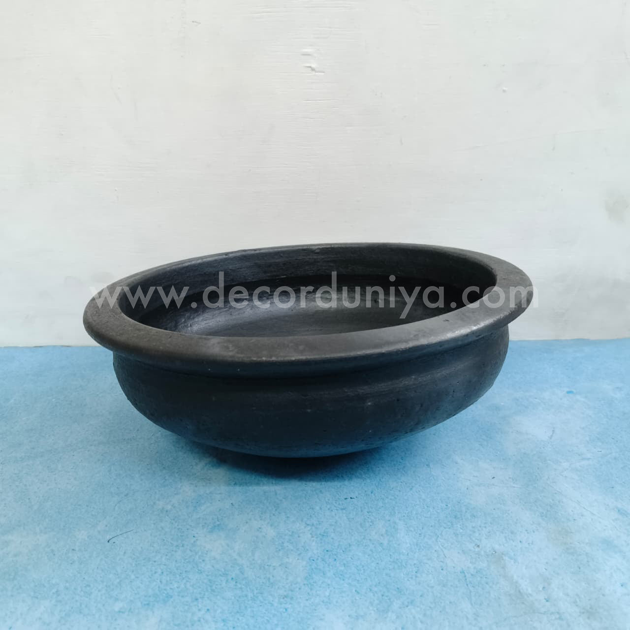 Black Kerala Fish Pot - BK32