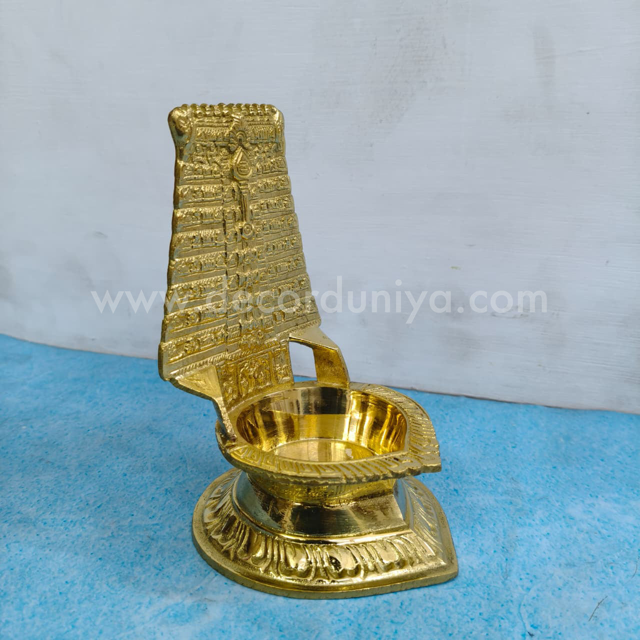Thiruchendur Gopuram Vilakku - LB041
