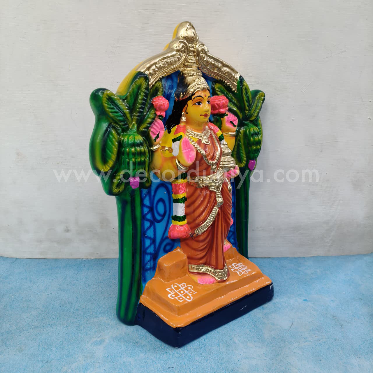 Vastu Lakshmi - TK70