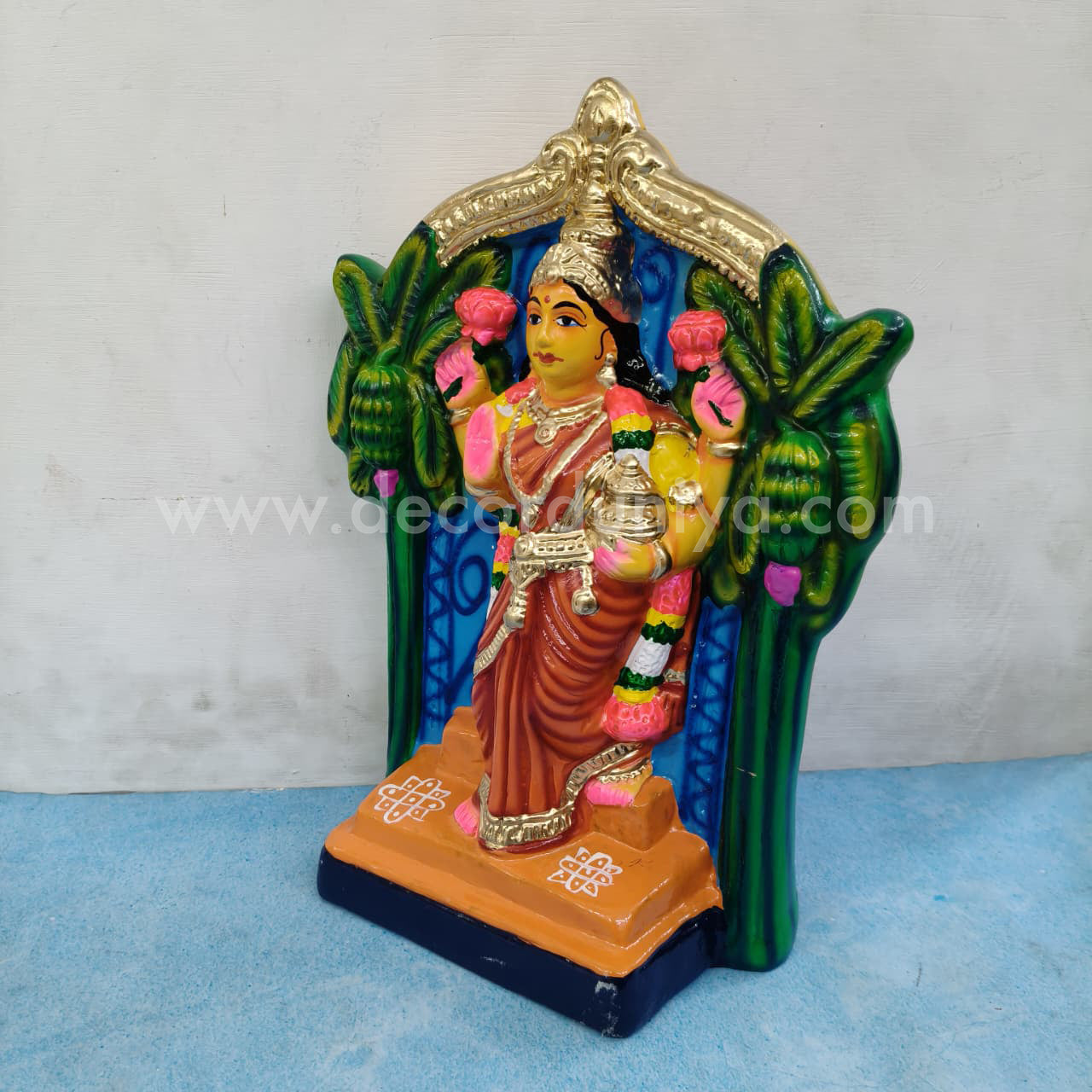 Vastu Lakshmi - TK70